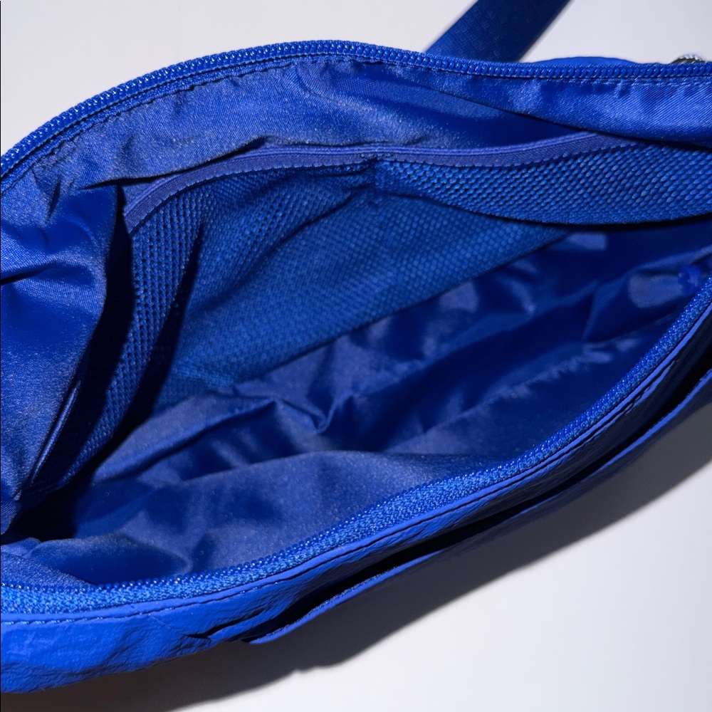 lululemon athletica Vibrant Blue Crossbody Bag - Picture 4 of 4
